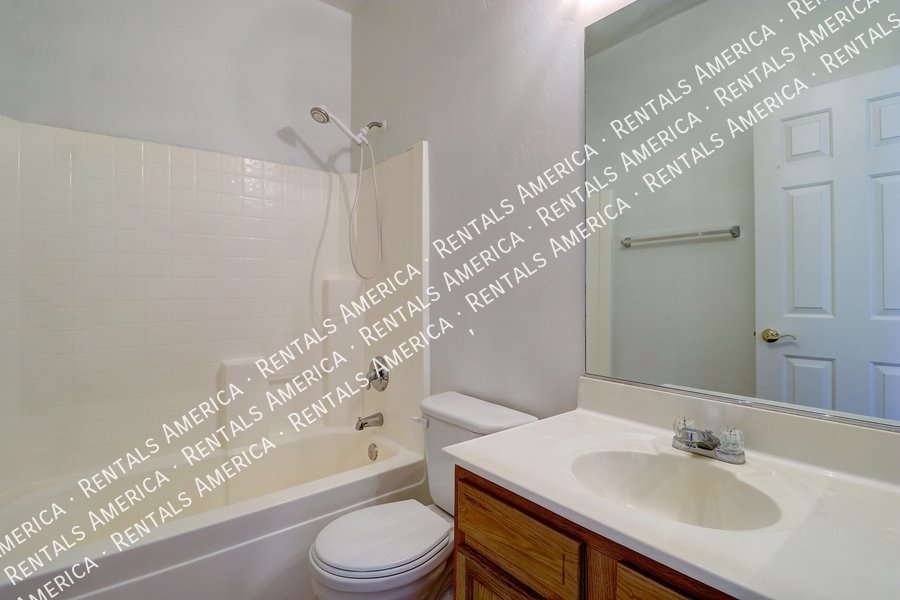 3 Bed 2 Bath in Coolidge property image