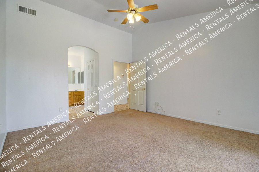 3 Bed 2 Bath in Coolidge property image