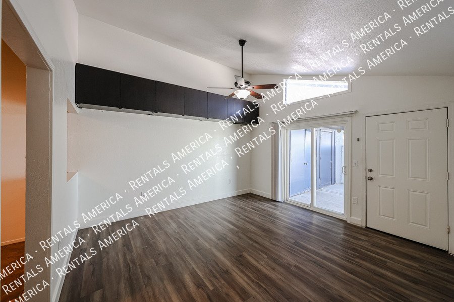 3/2 Bath Townhouse  in Beautiful Mesa Riverview Area property image