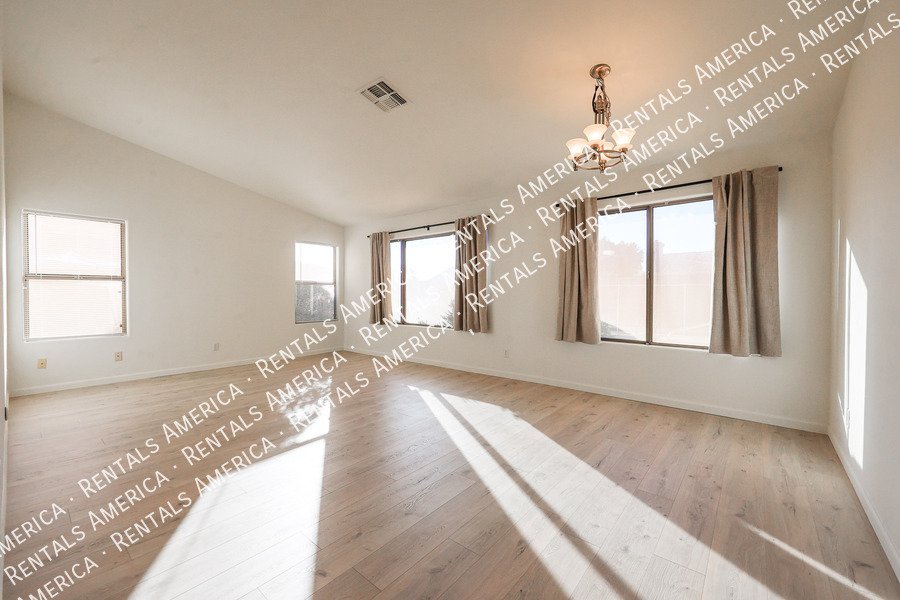 6911 W Monte Lindo property image