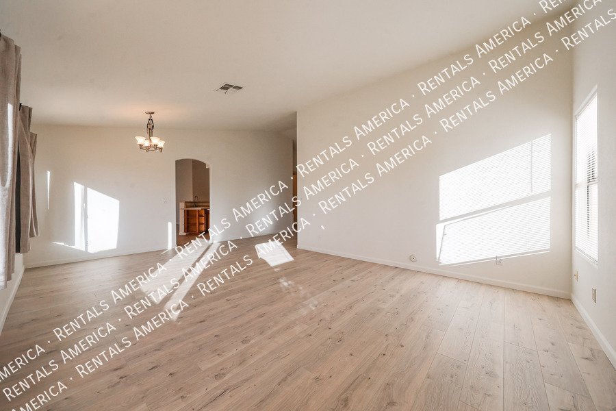 6911 W Monte Lindo property image