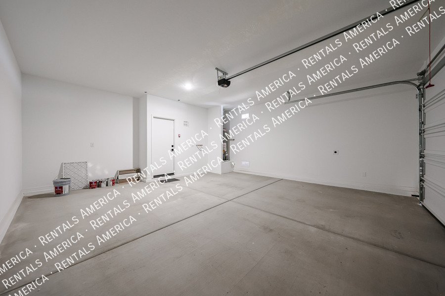 5528 W Mcneil St property image