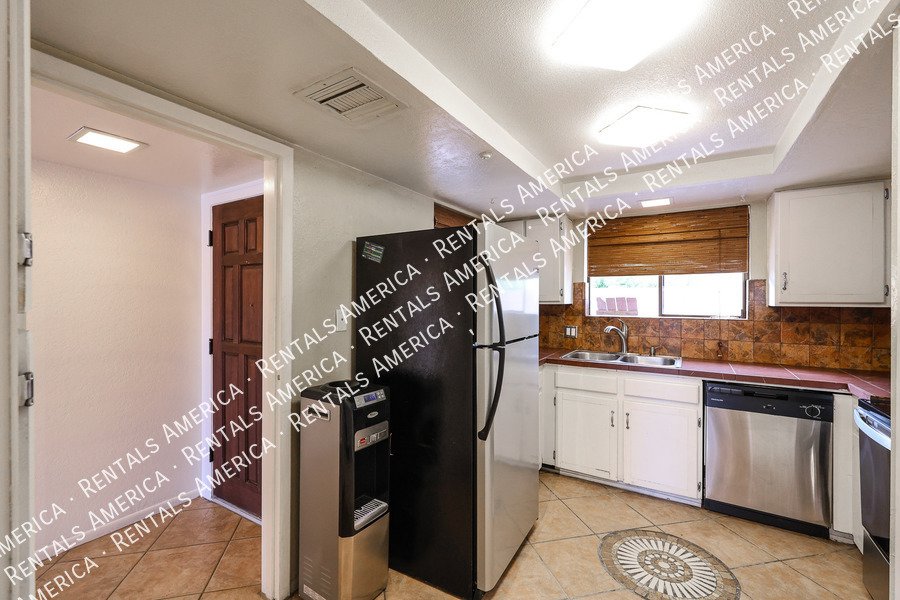 2-Bedroom Condo in Heart of Old Town Scottsdale! property image