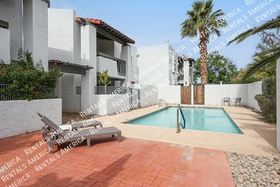 2-Bedroom Condo in Heart of Old Town Scottsdale! property image