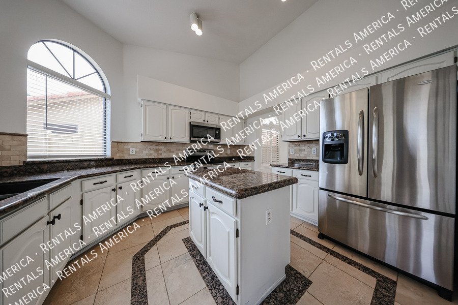 Lakeview Home in Stonebridge Lakes property image