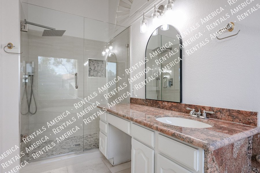 Lakeview Home in Stonebridge Lakes property image