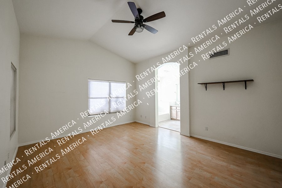 4-Bedroom, 3 Bath Home in Marbrisa Ranch property image