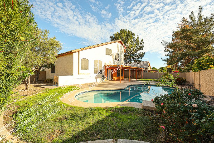 4-Bedroom, 3 Bath Home in Marbrisa Ranch property image