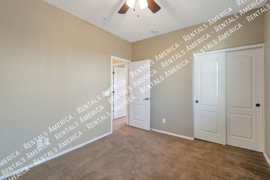 2 bed 2 bath Open floor plan-Section 8 available property image