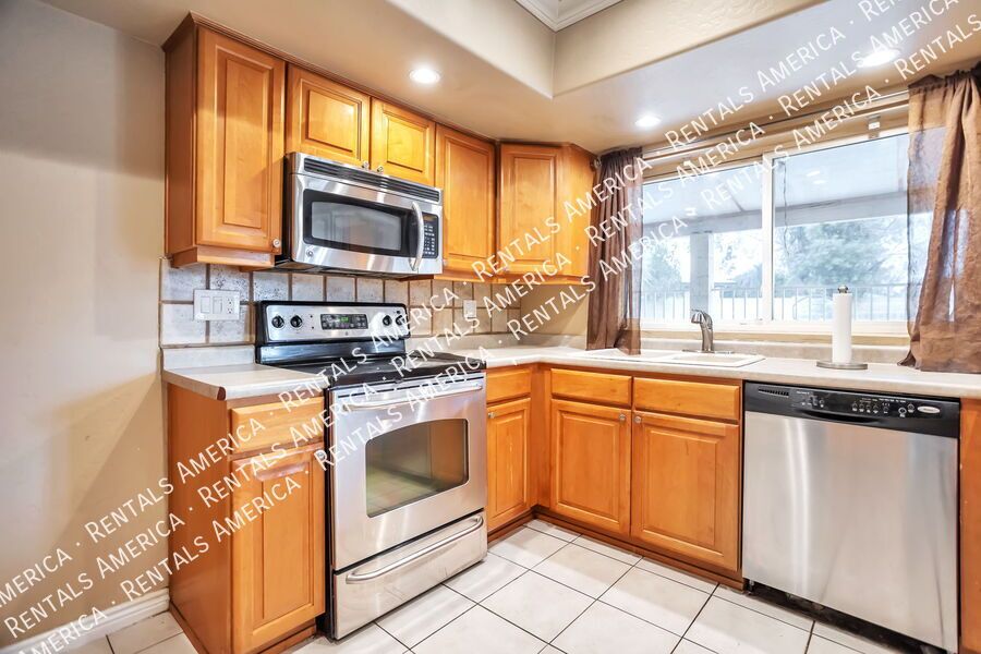 Corner lot Home with a pool! property image