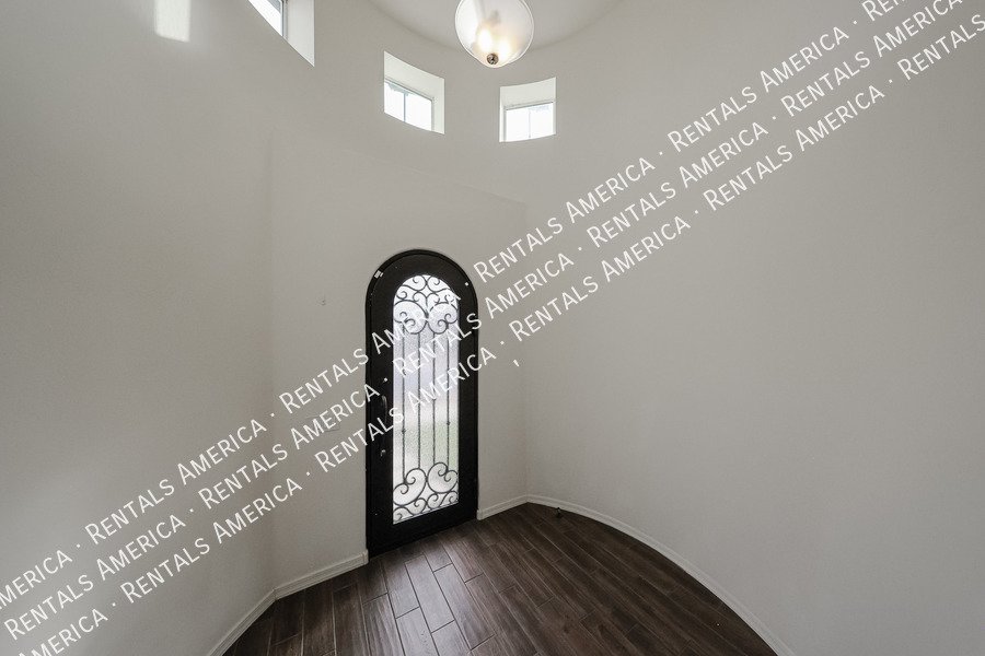 Single level Beauty in Rittenhouse On The Ranch! property image