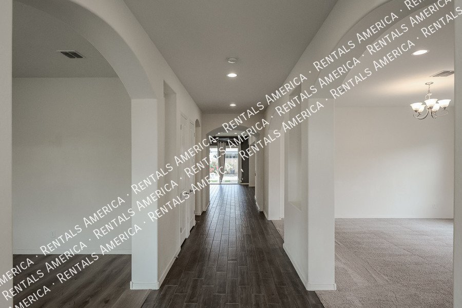 Single level Beauty in Rittenhouse On The Ranch! property image