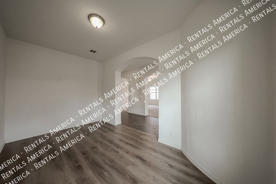 Single level Beauty in Rittenhouse On The Ranch! property image