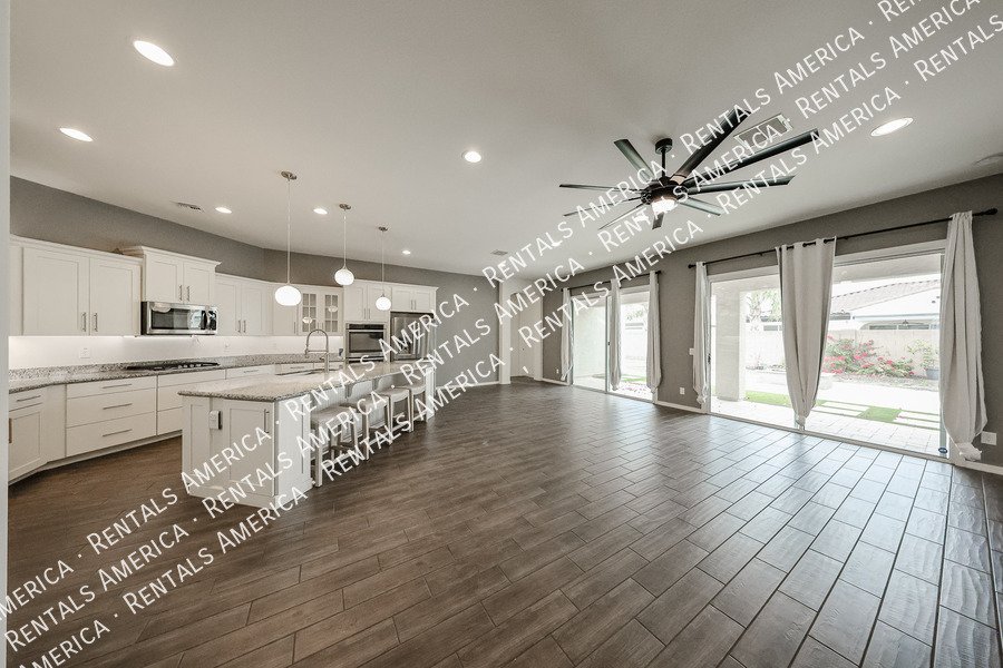 Single level Beauty in Rittenhouse On The Ranch! property image