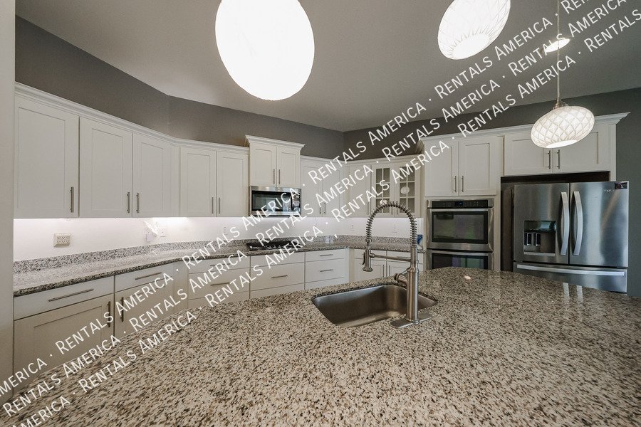 Single level Beauty in Rittenhouse On The Ranch! property image