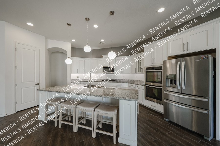 Single level Beauty in Rittenhouse On The Ranch! property image