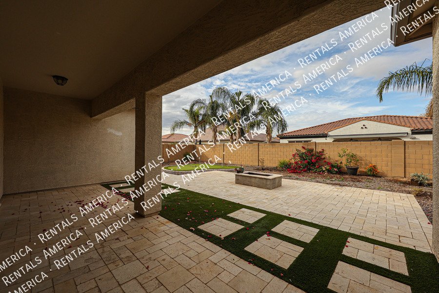 Single level Beauty in Rittenhouse On The Ranch! property image