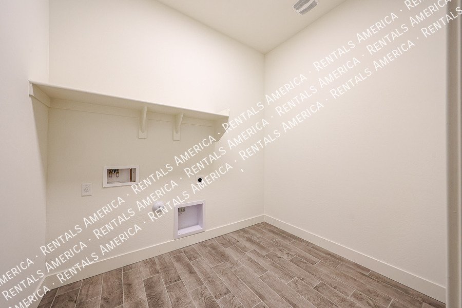 Brand New Home ? Spacious, Stylish & Move-In Ready! property image