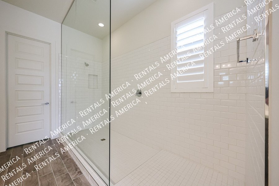 Brand New Home ? Spacious, Stylish & Move-In Ready! property image