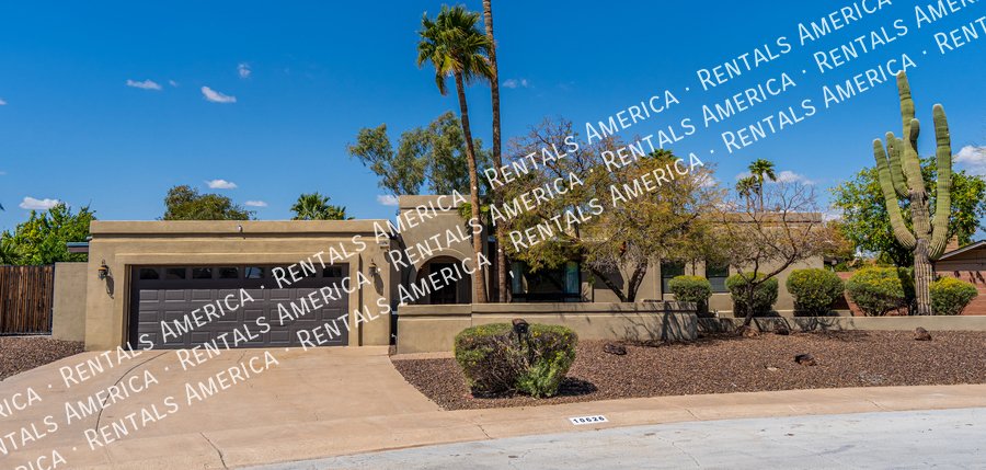 Spacious 5 Bedroom Home With Refreshing Pool & Large Backyard!!! property image