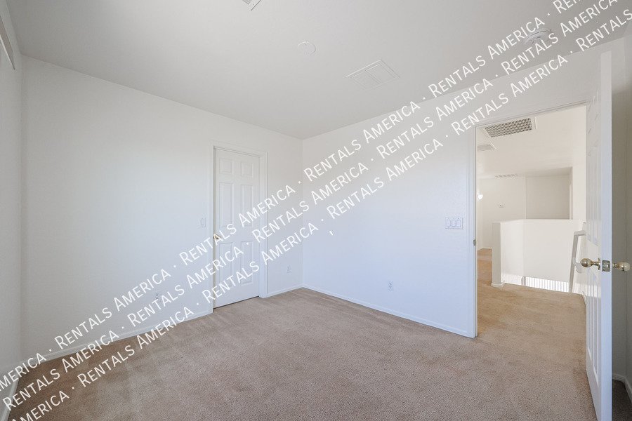 Move In Ready- Avondale 5 bed 3 full bath property image