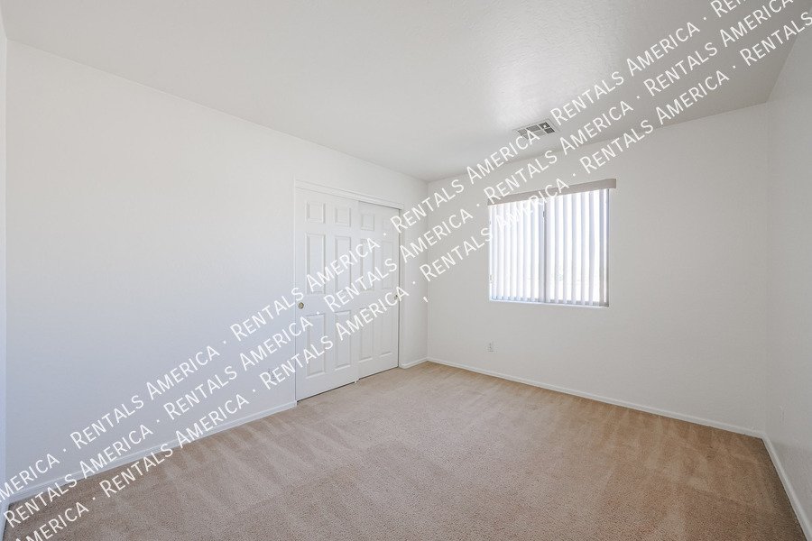 Move In Ready- Avondale 5 bed 3 full bath property image