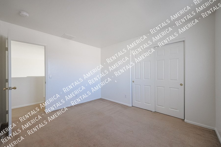 Move In Ready- Avondale 5 bed 3 full bath property image