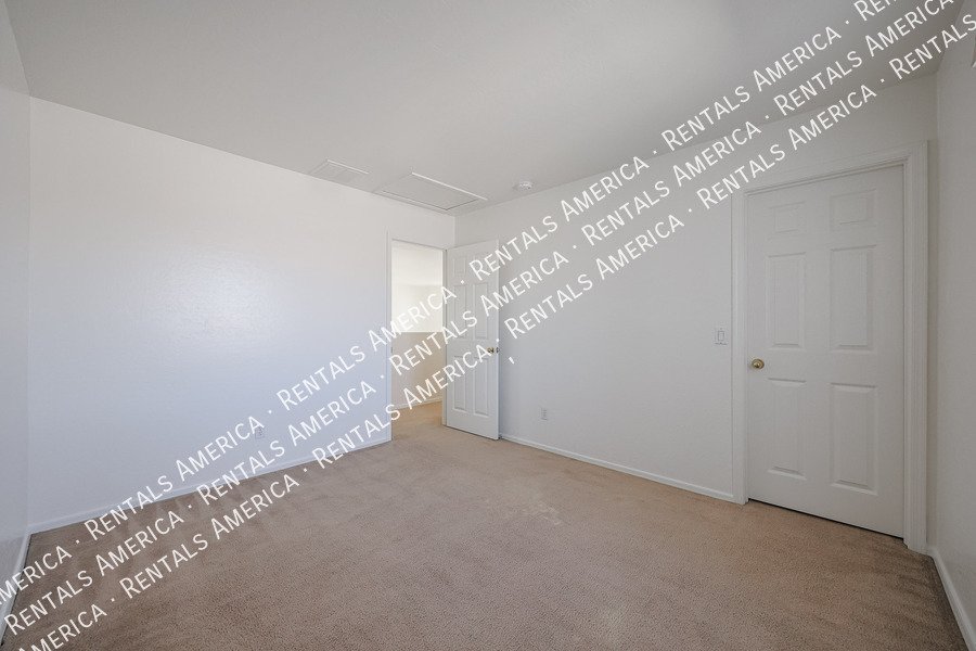 Move In Ready- Avondale 5 bed 3 full bath property image