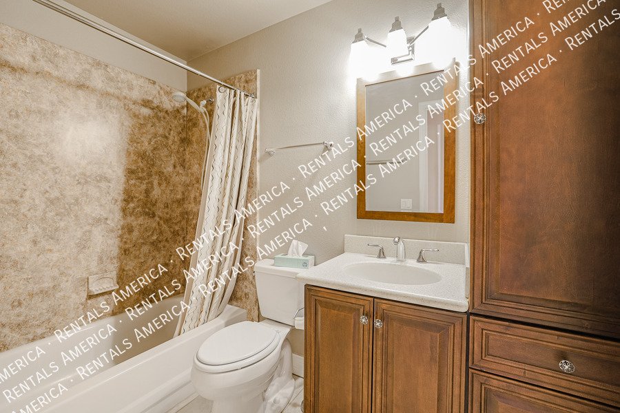 *Get 2 weeks free rent with a signed 12 month lease!* property image