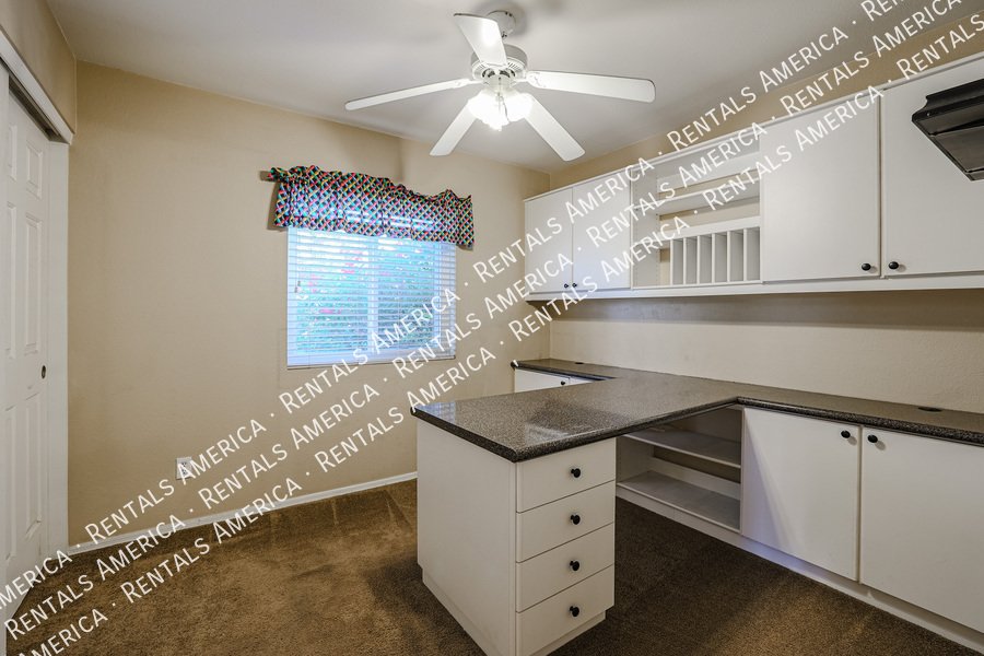 *Get 2 weeks free rent with a signed 12 month lease!* property image