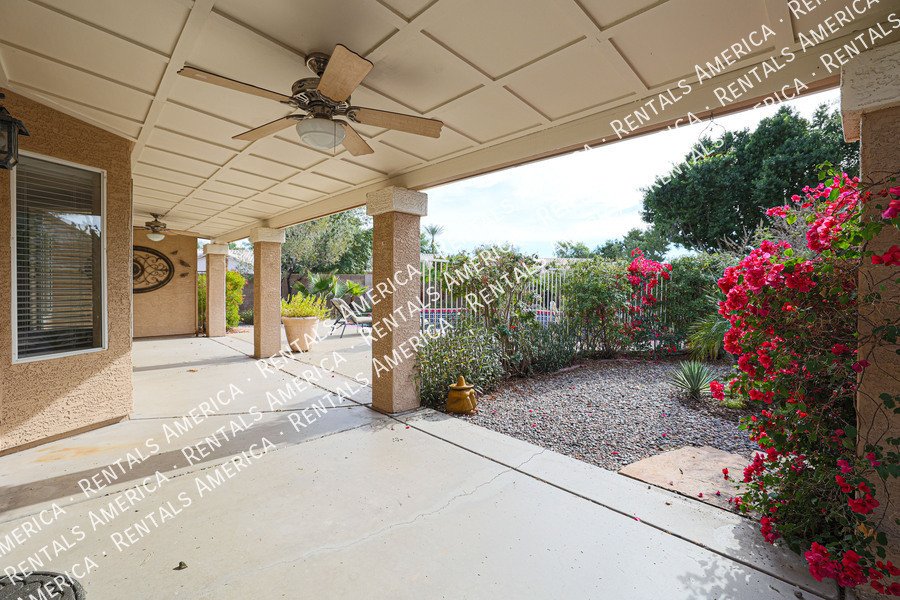 *Get 2 weeks free rent with a signed 12 month lease!* property image