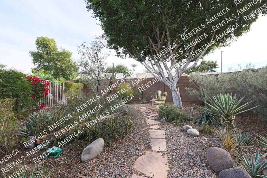 *Get 2 weeks free rent with a signed 12 month lease!* property image