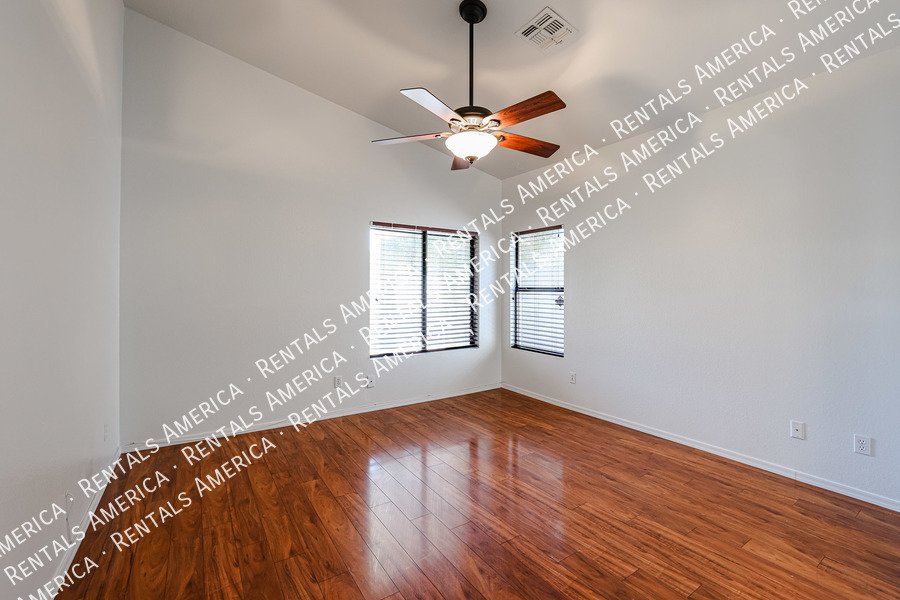 Coming Soon: Beautiful 4 Bed 2 story home with brand new paint property image