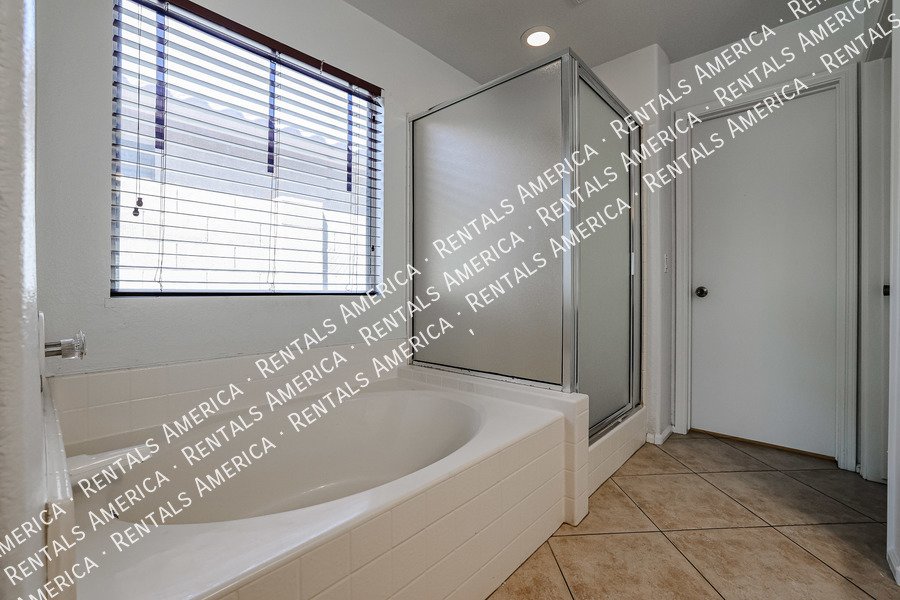 Coming Soon: Beautiful 4 Bed 2 story home with brand new paint property image