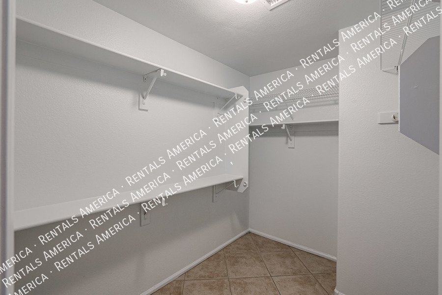 Coming Soon: Beautiful 4 Bed 2 story home with brand new paint property image