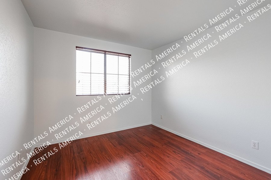 Coming Soon: Beautiful 4 Bed 2 story home with brand new paint property image