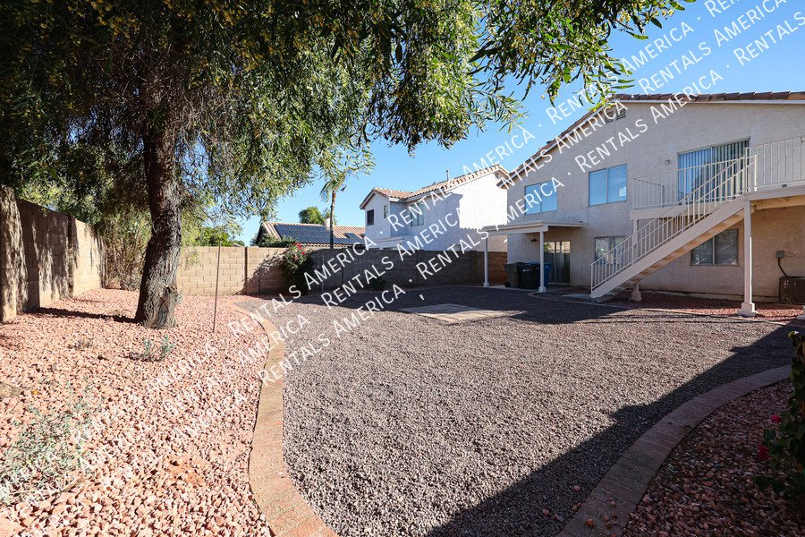 Newly Renovated  Bedroom House In Cactus Park Commmunity!!! property image