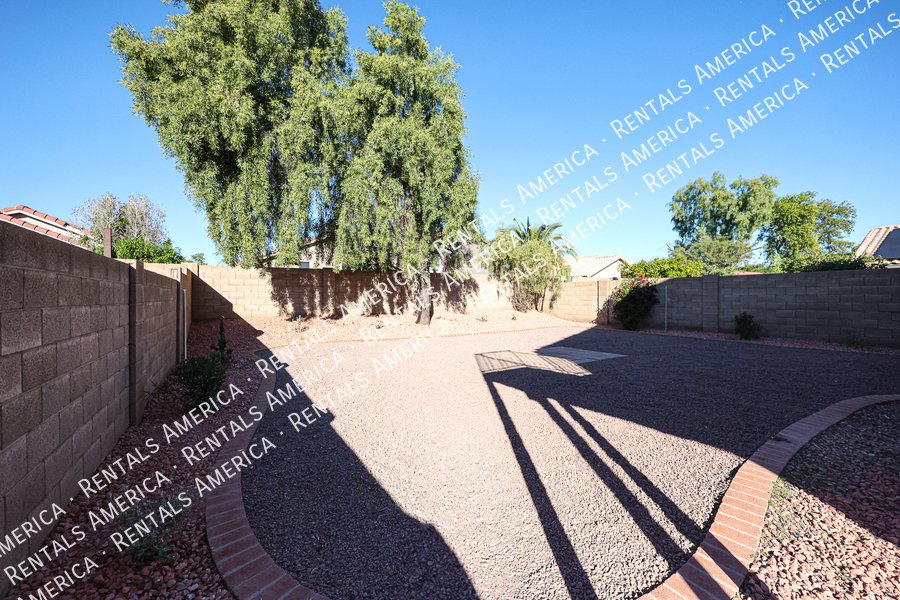 Newly Renovated  Bedroom House In Cactus Park Commmunity!!! property image