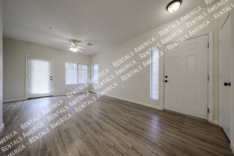 2-Bedroom, 2 Bath Condo in Southern Point Casitas property image