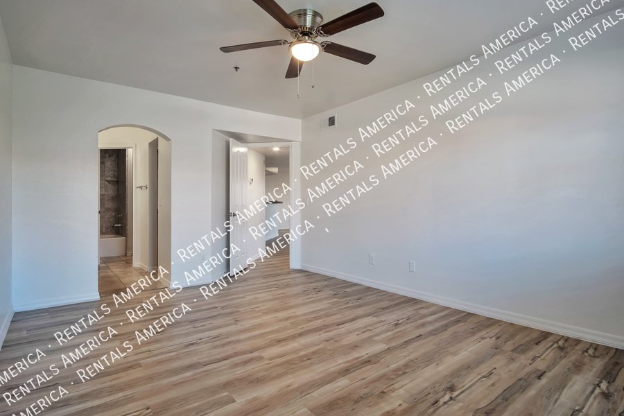 No carpet anywhere! property image