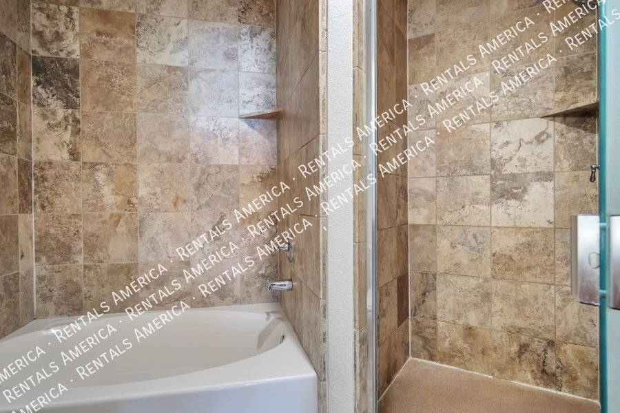 No carpet anywhere! property image