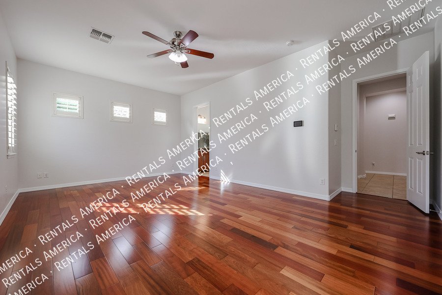 GORGEOUS 5 BEDROOM IN STONEFIELD 2 property image