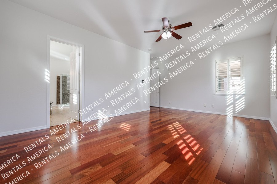 GORGEOUS 5 BEDROOM IN STONEFIELD 2 property image