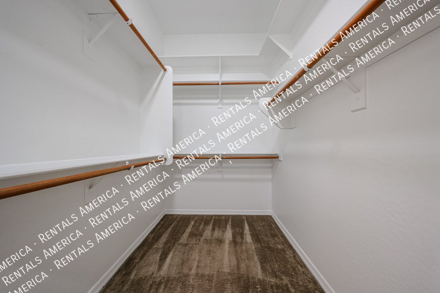 GORGEOUS 5 BEDROOM IN STONEFIELD 2 property image