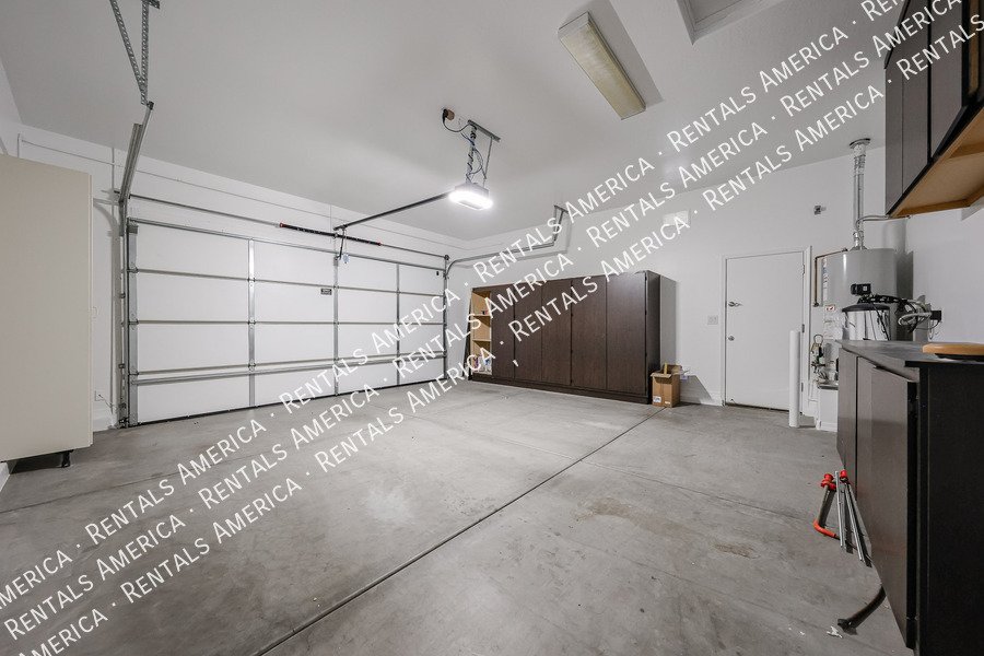 GORGEOUS 5 BEDROOM IN STONEFIELD 2 property image