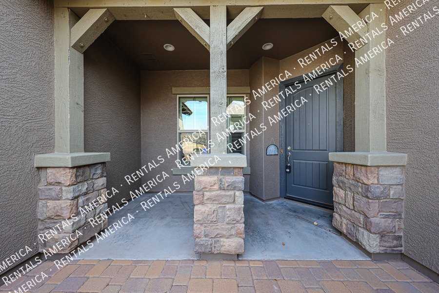 GORGEOUS 5 BEDROOM IN STONEFIELD 2 property image