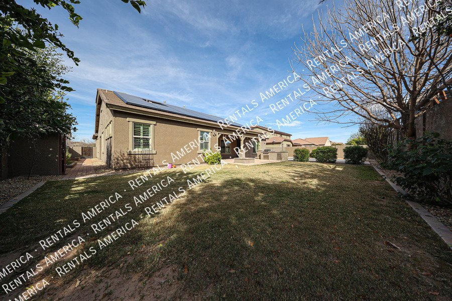 GORGEOUS 5 BEDROOM IN STONEFIELD 2 property image