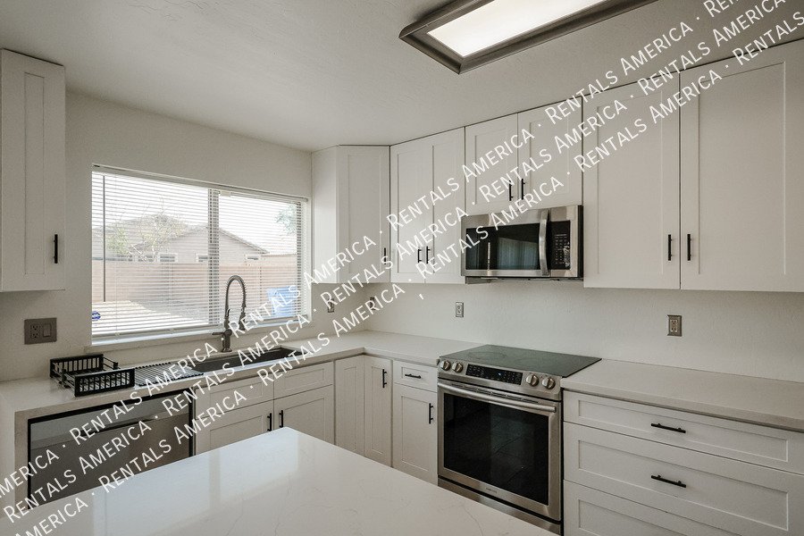 Laveen Village 4-Bedroom, 2.5 Bath property image