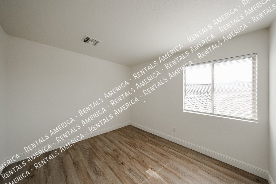 Laveen Village 4-Bedroom, 2.5 Bath property image