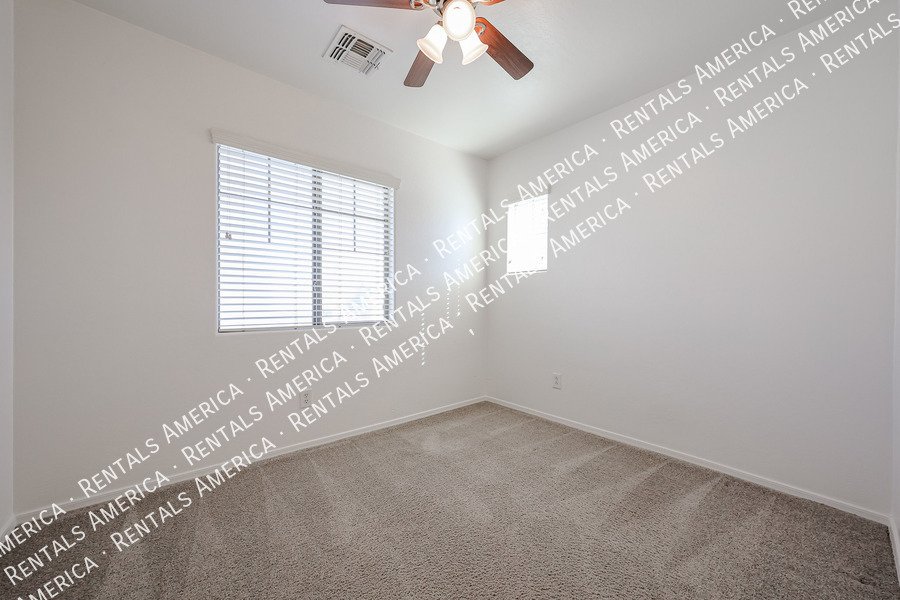 4714 E Laurel Ave property image